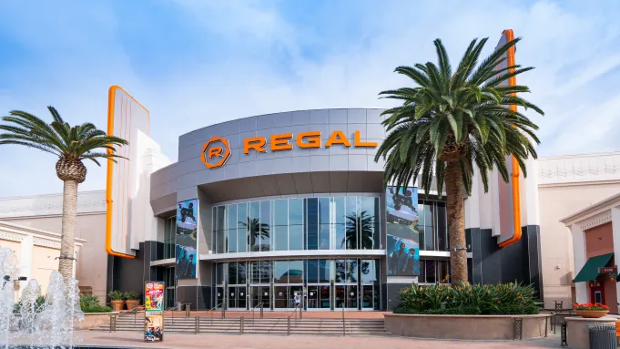 talktoregal - Win $100 Regal Gift Card - Regal Survey